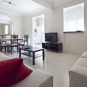 https://friendly-rentals-gran-via-style.catalonia-hotels.com